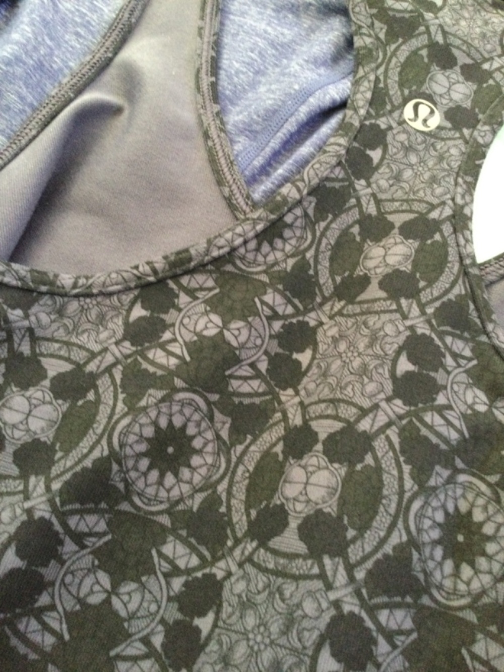 Lululemon tank bundle - Picture 5 of 6